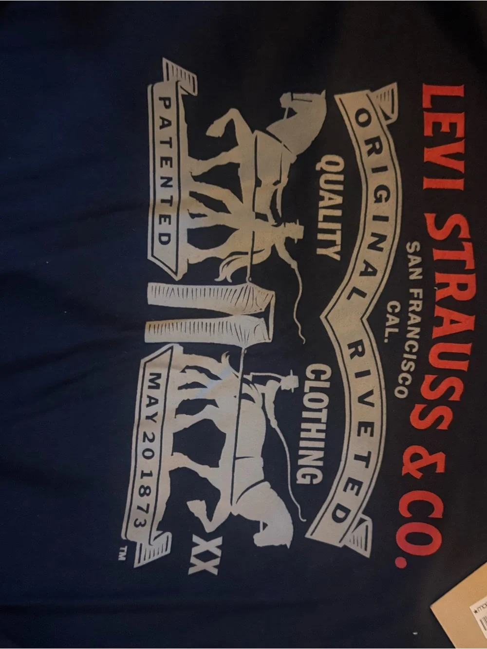 Levi's Men's Navy Tee with Red Logo and Cream Graphic
